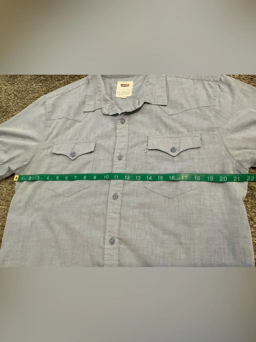 Levi's Men's Classic Western Athletic Fit Short Sleeve Button-Down Shirt - Large